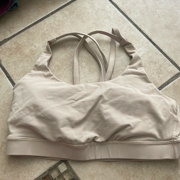 - Lululemon energy bra size 8 - Picture 1 of 5